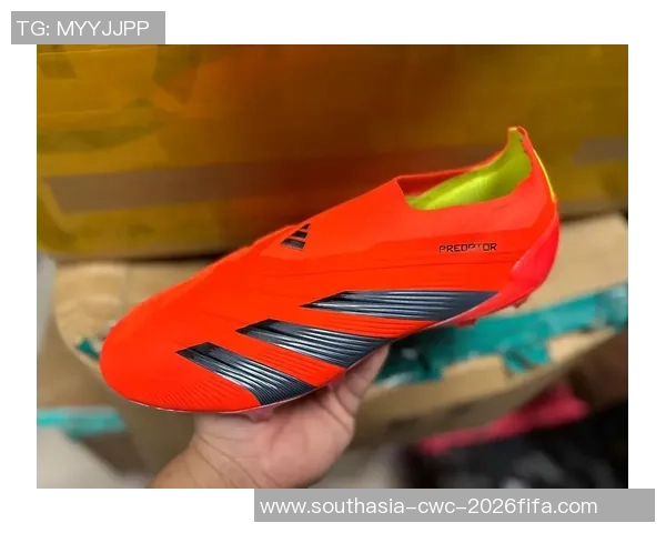 猎鹰足球鞋的独特设计与卓越性能解析助你在赛场上脱颖而出